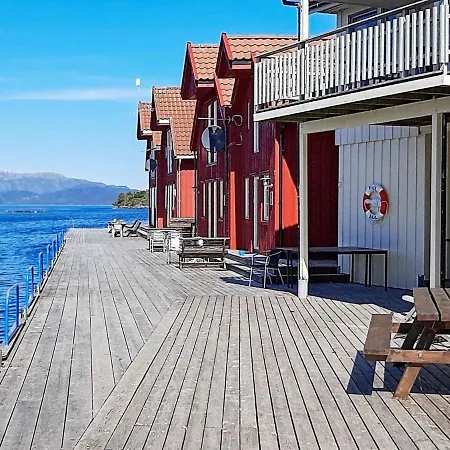 Apartment Apartment Sjernaroy Sjernaroy