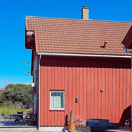 Apartment Sjernaroy Sjernaroy