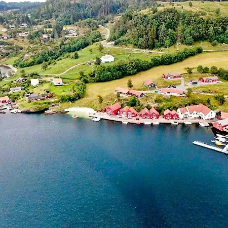 Apartment Sjernaroy *